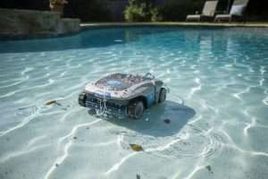 Robot piscine Zodiac : voyant « i » clignote, que faire ?