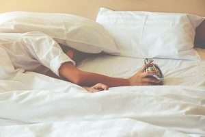 Mémoire de forme, latex ou duvet : Quel surmatelas choisir pour un confort optimal ?